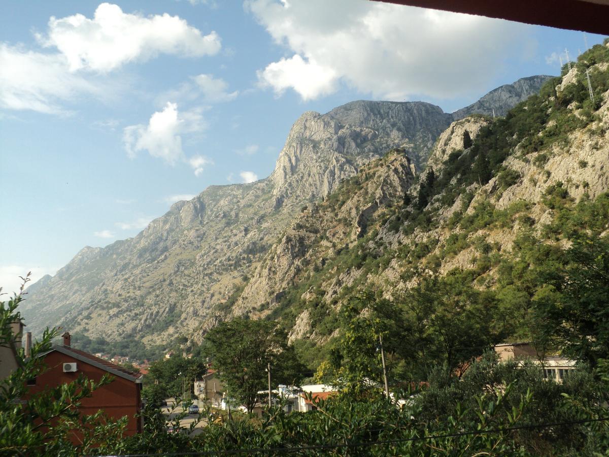 Apartments Skaljari Kotor Exterior photo